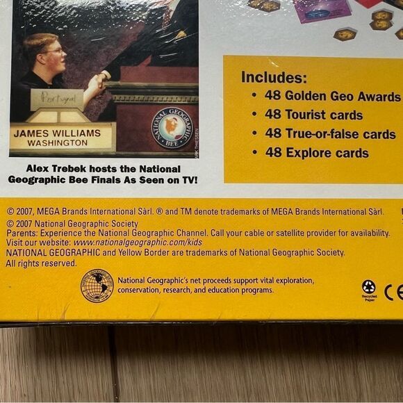National Geographic NWT Geo Bee Challenge 2007 Family Board Game Alex Trebek - Picture 7 of 9